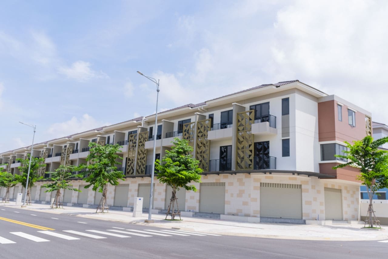 Shophouse thương mại Sun Casa Central vị trí mặt tiền sầm uất, tiềm năng kinh doanh đa dạng, mang lại giá trị đầu tư và dòng tiền bền vững.